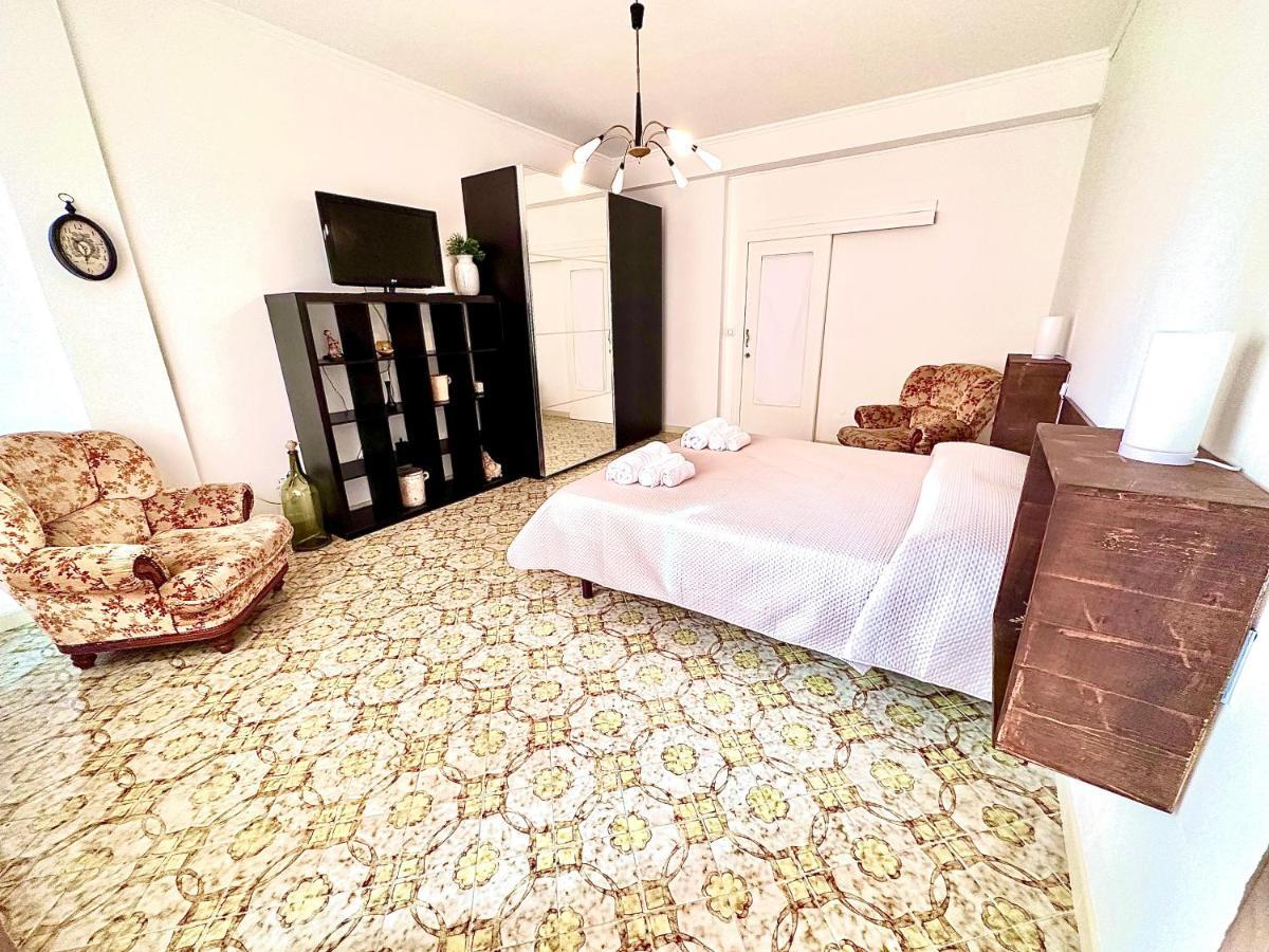 サンタニェッロ Sorrenthouse Bed & Breakfast エクステリア 写真